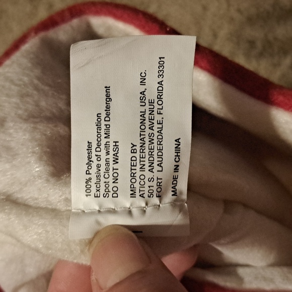 SNOOPY DOGGY STOCKING - Picture 3 of 4